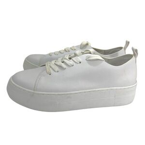 Deltan Chloe Leather Platform Sneaker
